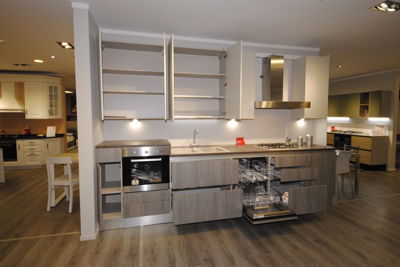 Offerta cucina Scavolini Basic modello Evolution decorativo e ... Offerta cucina Scavolini Basic modello Evolution decorativo e ...